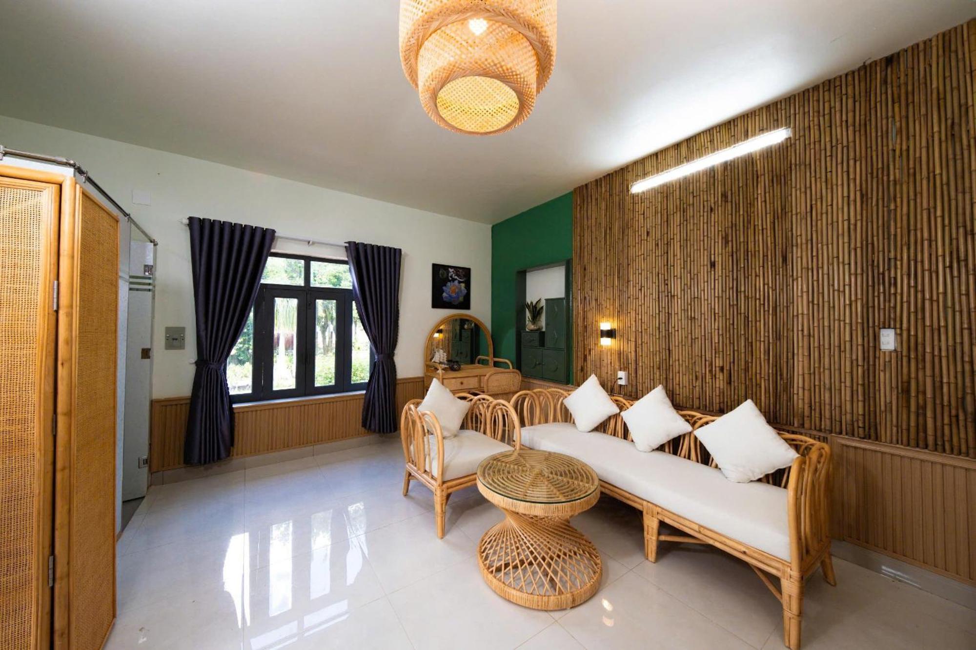 Phu Dien Homestay Cat Tien Esterno foto