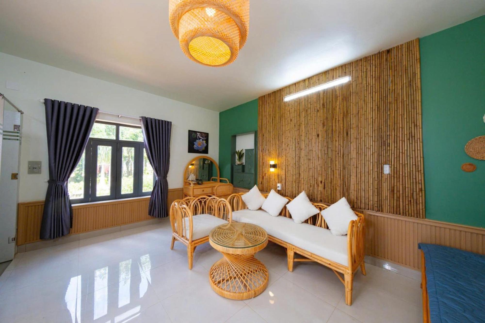 Phu Dien Homestay Cat Tien Esterno foto