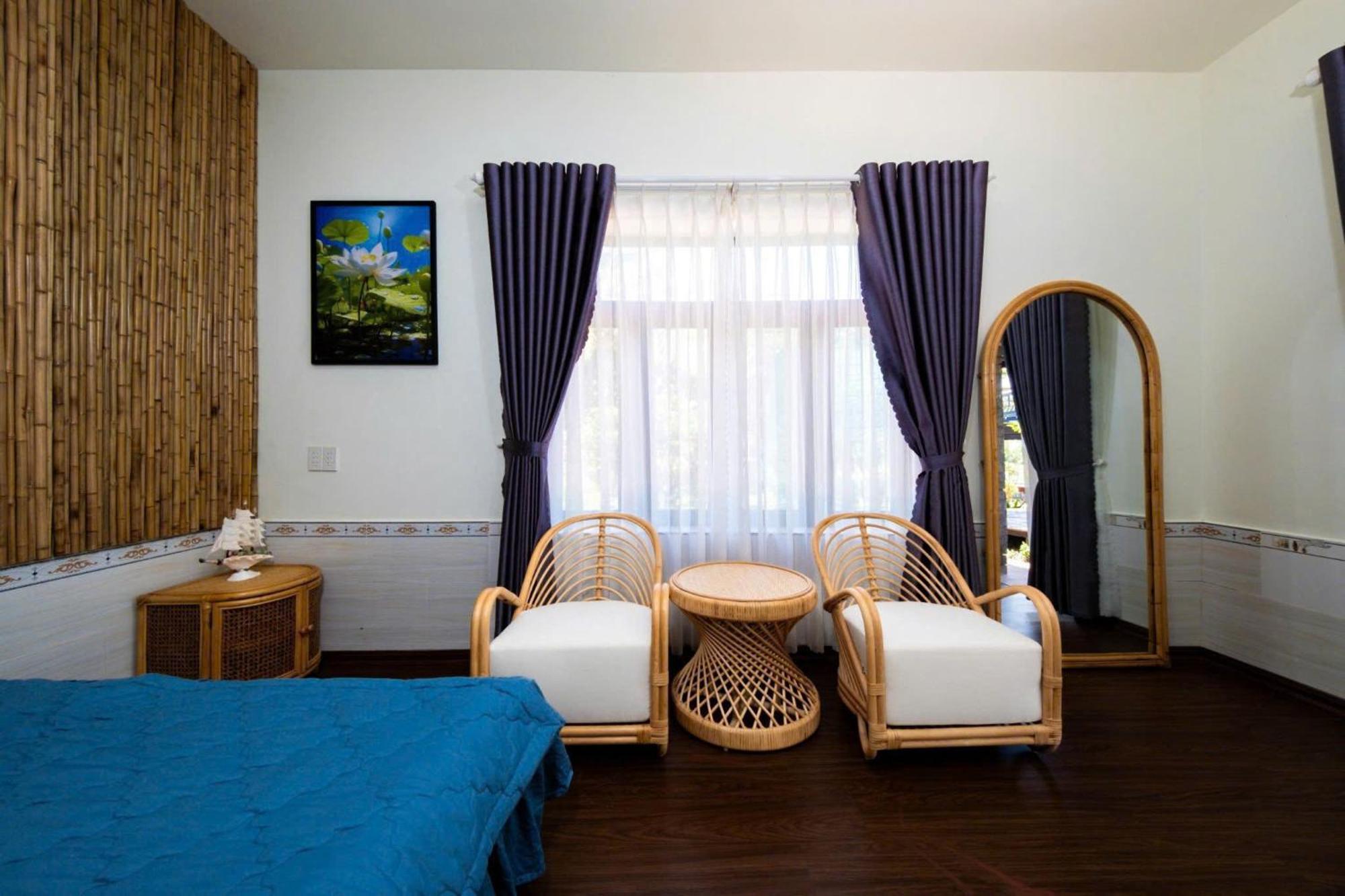 Phu Dien Homestay Cat Tien Esterno foto